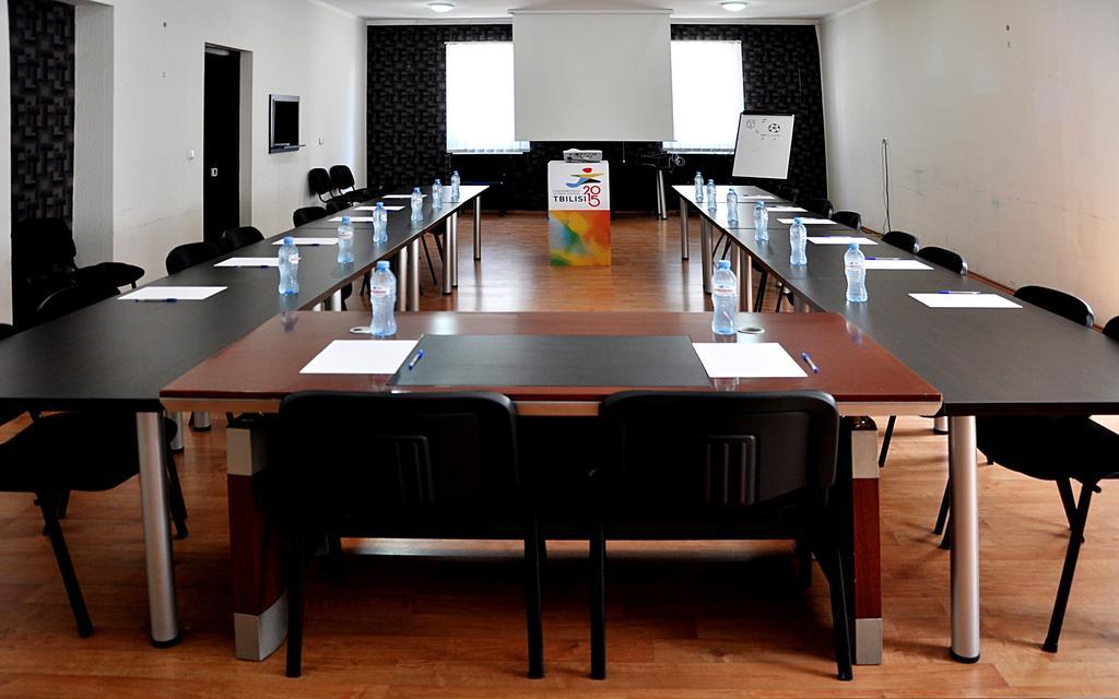 Athletics Hotel Tbilisi Bagian luar foto