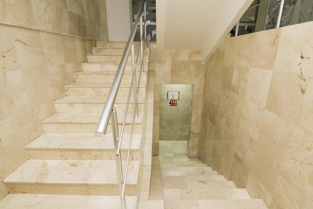 Athletics Hotel Tbilisi Bagian luar foto