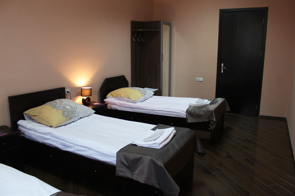 Athletics Hotel Tbilisi Bagian luar foto