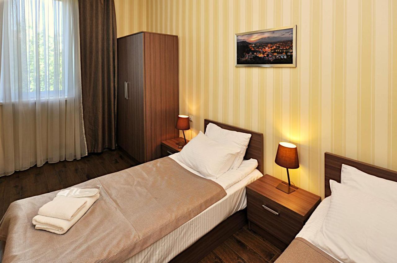 Athletics Hotel Tbilisi Bagian luar foto
