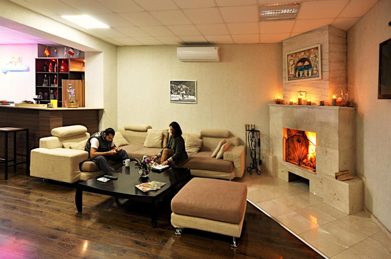 Athletics Hotel Tbilisi Bagian luar foto